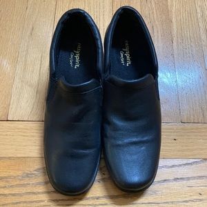 Easy spirit black shoes brand new size 8